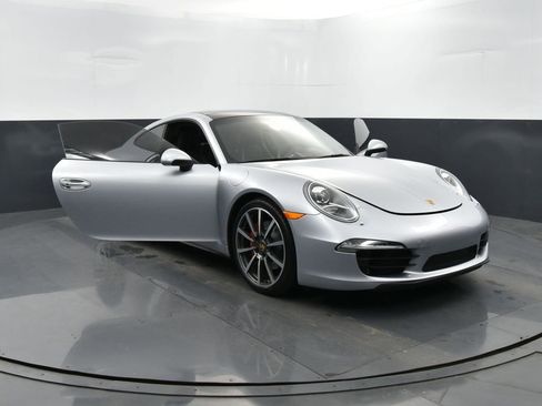 Used 2016 Porsche 911 Carrera 4S image 43