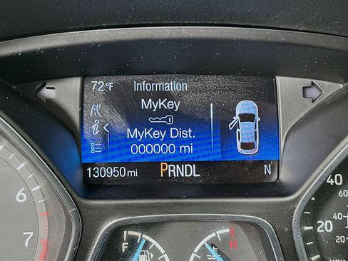 Used 2015 Ford Focus SE image 19