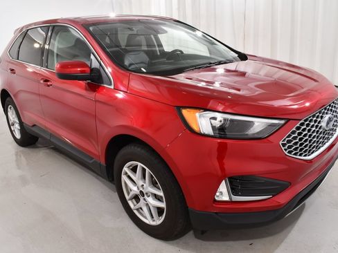 Used 2023 Ford Edge SEL w/ Convenience Package AWD/4WD image 5