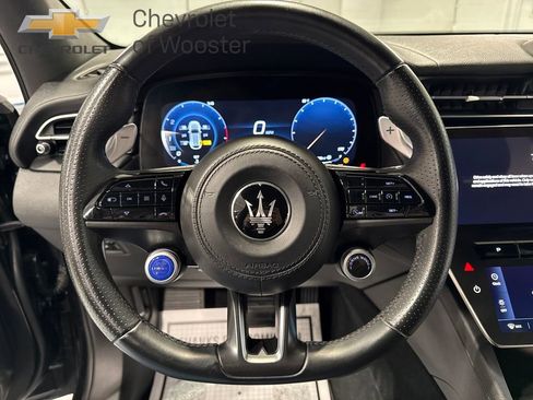 Used 2024 Maserati Grecale GT image 16
