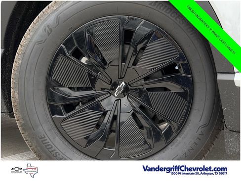 New 2026 Chevrolet Blazer EV LT w/ Super Cruise Package FWD image 8
