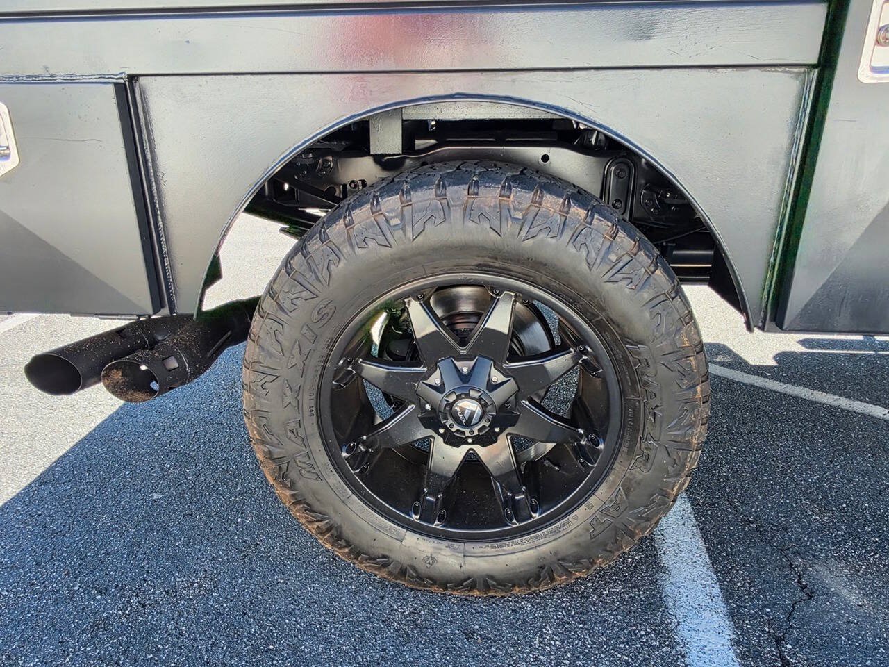 Used 2017 Ford F250 XL w/ Power Equipment Group AWD/4WD image 13