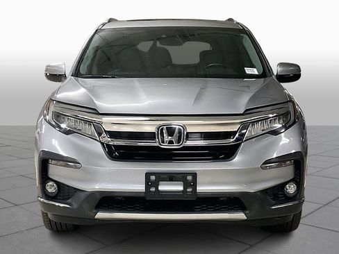 Used 2019 Honda Pilot Touring image 3