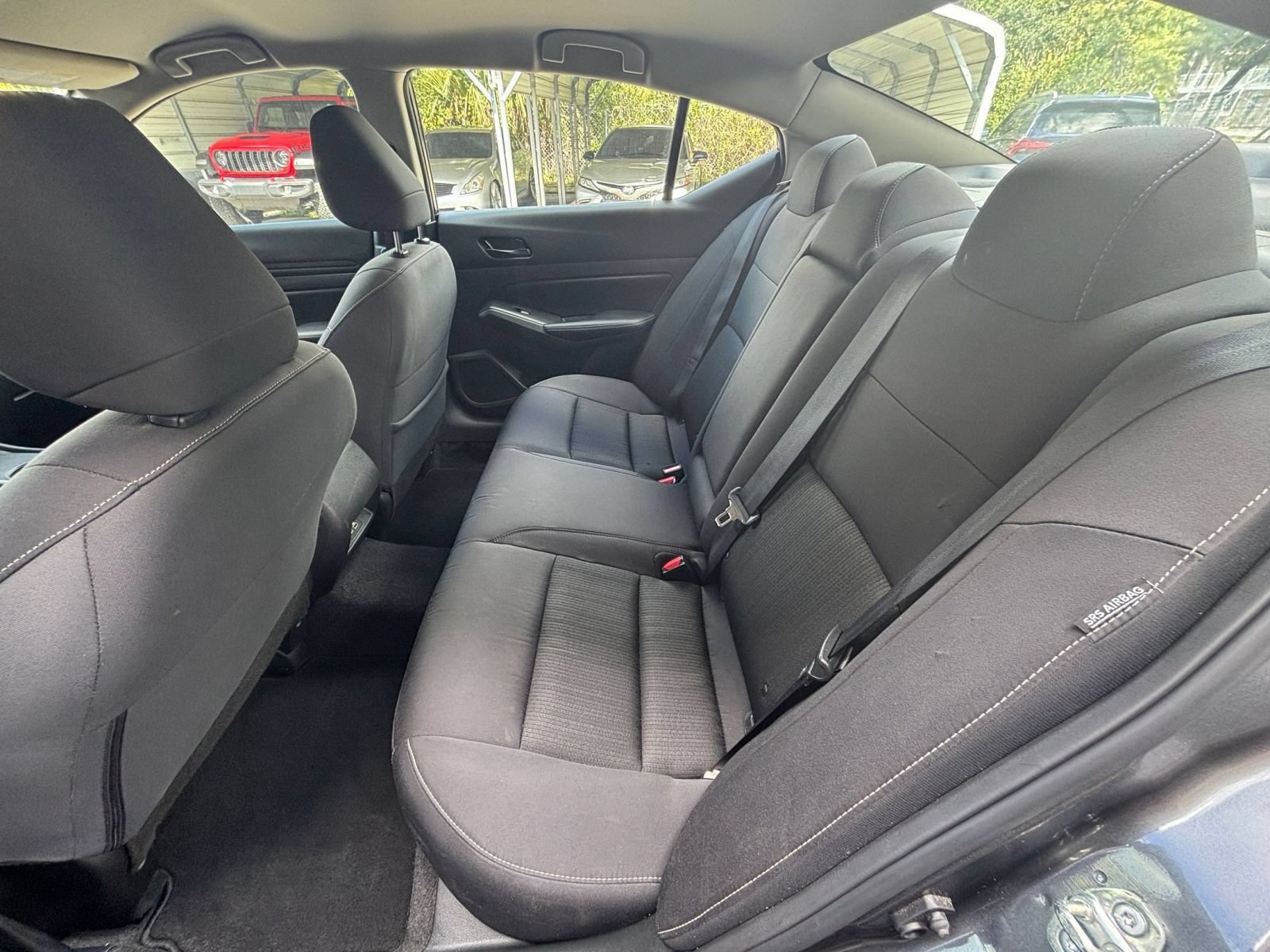 Used 2025 Nissan Altima 2.5 SV FWD image 25