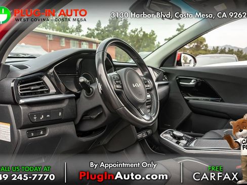 Used 2022 Kia Niro EX image 5