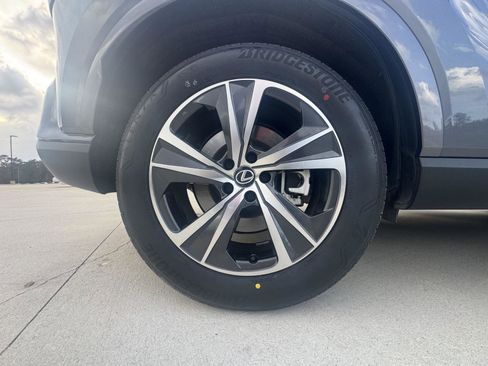 Used 2023 Lexus RX 350 Premium w/ Accessory Package image 32