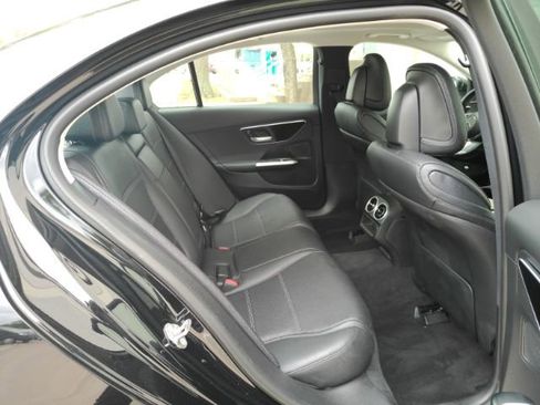 Used 2022 Mercedes-Benz C 300 Sedan image 24