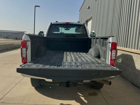 Used 2021 Ford F250 XL w/ Power Equipment Group image 18