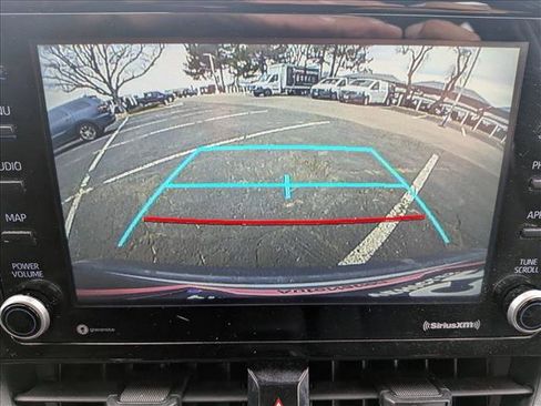 Used 2022 Toyota Corolla LE image 12