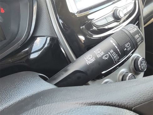 Used 2021 Chevrolet Spark LT image 36