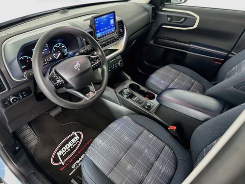 Used 2023 Ford Bronco Sport Heritage AWD/4WD image 8