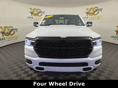 Used 2023 RAM 1500 Big Horn AWD/4WD image 3