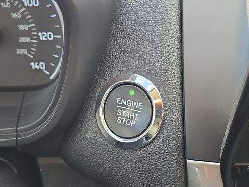 Certified 2018 Ford EcoSport SE FWD image 17