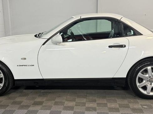 Used 1998 Mercedes-Benz SLK 230 image 7