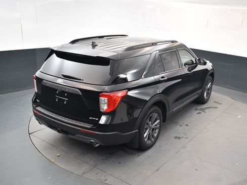 Certified 2023 Ford Explorer XLT w/ Equipment Group 202A image 31