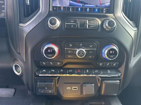 Certified 2021 GMC Sierra 1500 Denali w/ Technology Package image 22