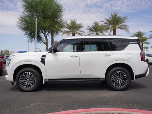 New 2025 Nissan Armada SL w/ Captain's Chari Seat Package image 2