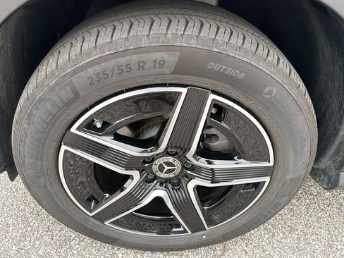 Used 2026 Mercedes-Benz GLC 300 4MATIC image 14