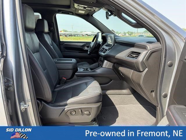 Certified 2021 Chevrolet Suburban RST w/ Luxury Package AWD/4WD image 19