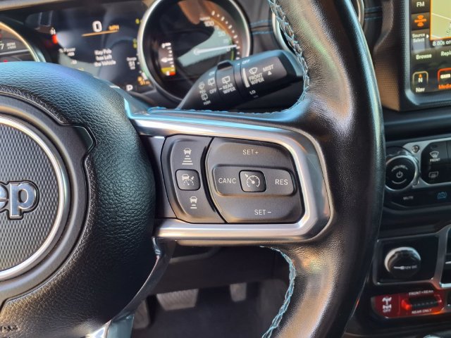 Used 2021 Jeep Wrangler Unlimited Rubicon 4xe w/ Cold Weather Group AWD/4WD image 24