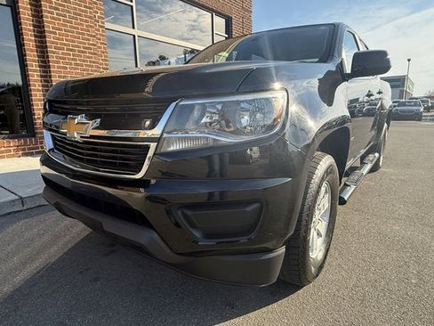 Used 2020 Chevrolet Colorado W/T w/ WT Convenience Package image 10