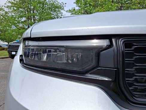 Certified 2024 Jeep Grand Cherokee L Laredo AWD/4WD image 9