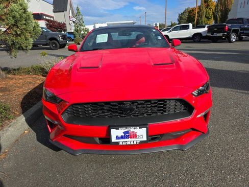 Used 2019 Ford Mustang Premium w/ Equipment Group 201A image 8