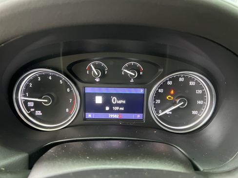 Used 2021 Buick Enclave Essence w/ Sound and Sites Package image 21