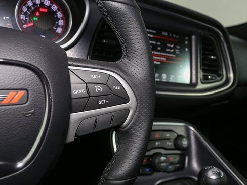 Used 2016 Dodge Challenger R/T Scat Pack image 33