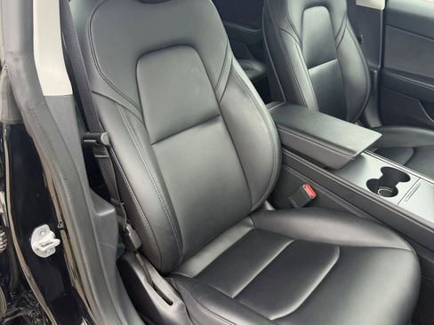 Used 2022 Tesla Model 3 RWD image 15
