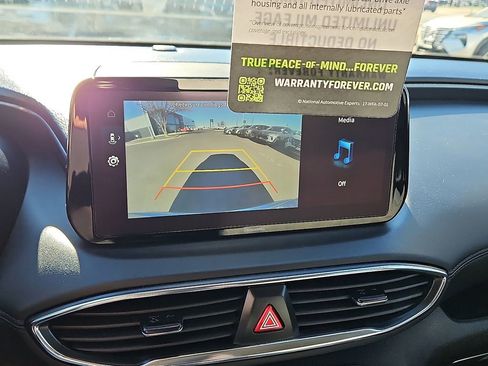 Used 2023 Hyundai Santa Fe SEL image 17