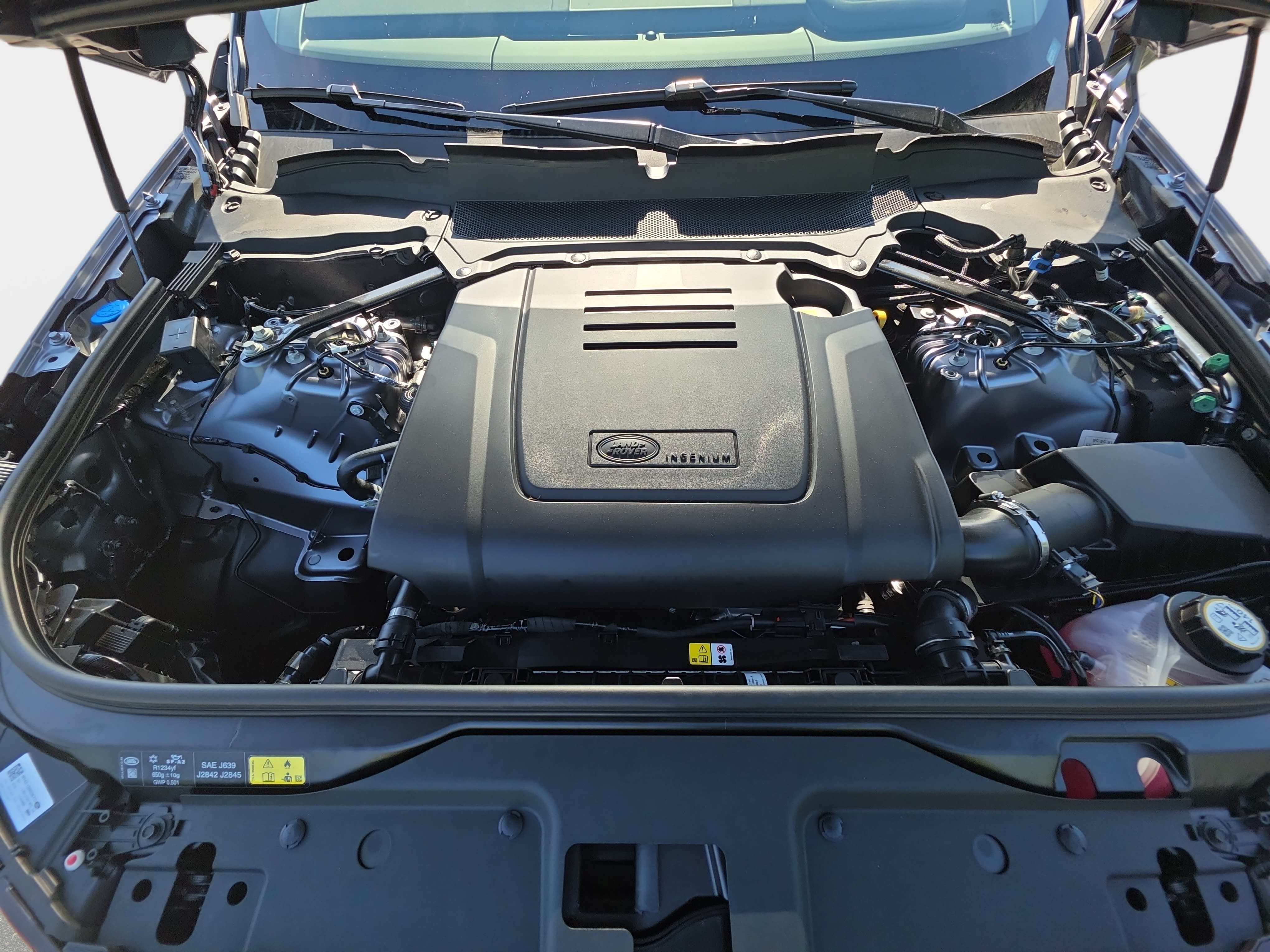 New 2026 Land Rover Discovery Dynamic SE AWD/4WD image 31
