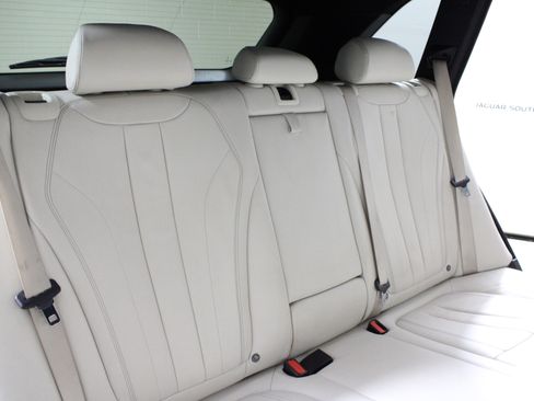 Used 2017 BMW X5 xDrive40e image 15