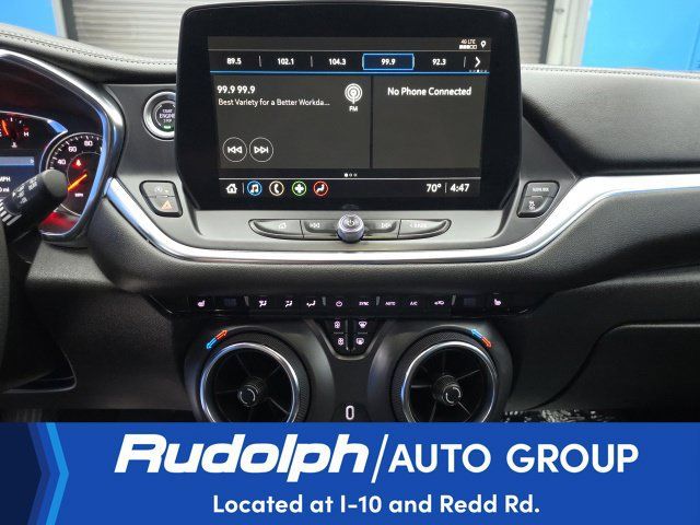 Used 2026 Chevrolet Blazer LT FWD image 17