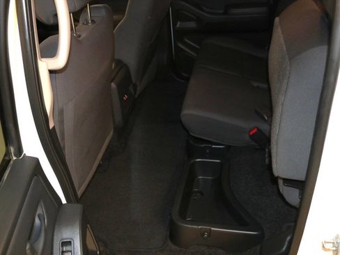 Used 2022 Nissan Frontier S image 60