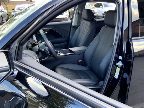 Used 2025 Acura ADX FWD image 8