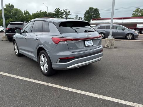Used 2023 Audi Q4 e-tron Premium AWD/4WD image 3