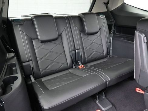 New 2026 Volkswagen Atlas SE FWD image 27