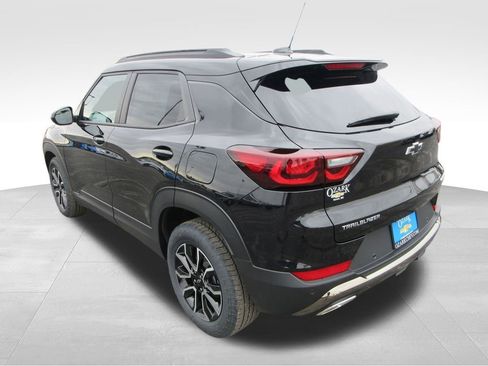New 2026 Chevrolet TrailBlazer ACTIV w/ Convenience Package image 3