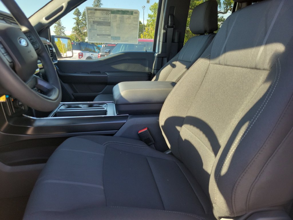 New 2026 Ford F150 STX w/ Equipment Group 200A AWD/4WD image 19