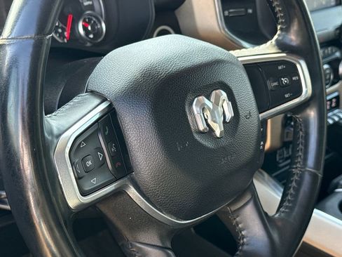Used 2022 RAM 1500 Laramie AWD/4WD image 29