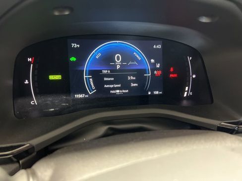 Used 2025 Toyota Camry LE image 24