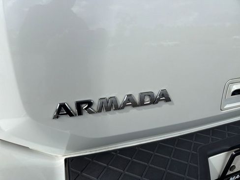 Used 2015 Nissan Armada SL w/ Moonroof Package image 17