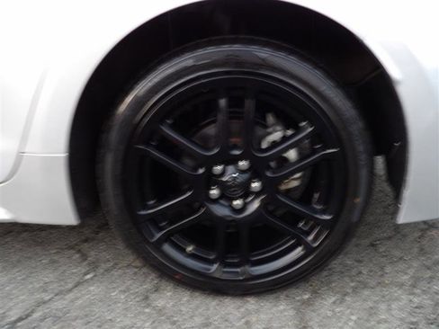 Used 2021 Toyota Corolla LE image 9