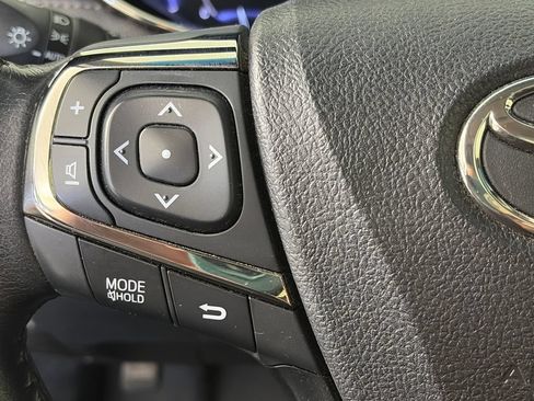 Used 2014 Toyota Avalon XLE Touring FWD image 17