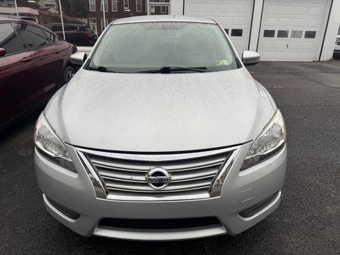 Used 2015 Nissan Sentra SV image 2