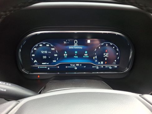 Used 2022 Chevrolet Tahoe Z71 w/ Luxury Package image 22