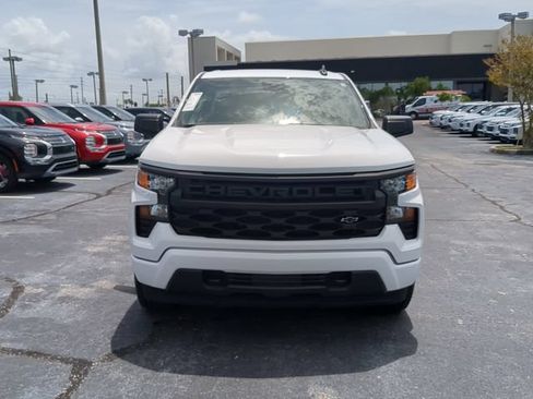 Used 2024 Chevrolet Silverado 1500 Custom RWD image 3