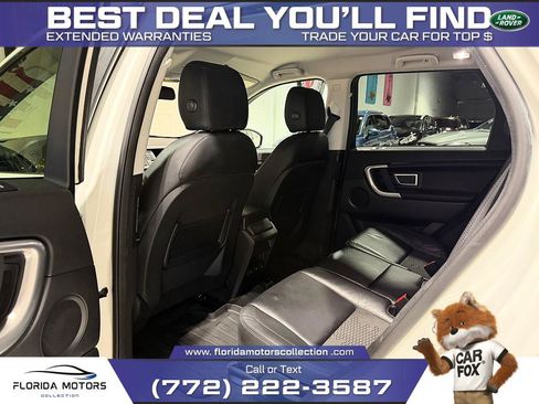 Used 2019 Land Rover Discovery Sport SE AWD/4WD image 24