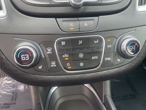 Used 2024 Chevrolet Malibu LT image 15